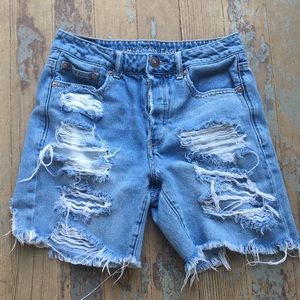 American Eagle 🦅 High Rise Tom Girl Bermuda Jean Shorts